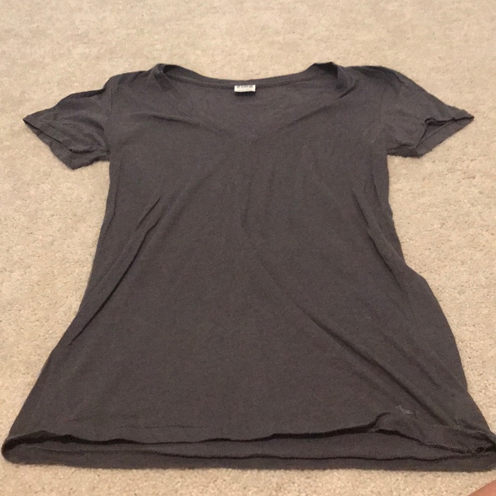 VS Pink V neck Tee Size Medium